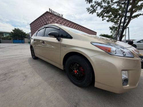 Toyota Prius  Year:2010 Option: 4 solar