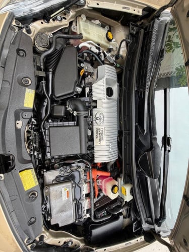 Toyota Prius  Year:2010 Option: 4 solar