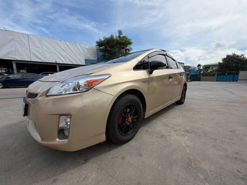 Toyota Prius  Year:2010 Option: 4 solar