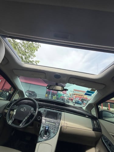Toyota Prius  Year:2010 Option: 4 solar