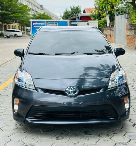 Toyota Pruis 2013 Option3