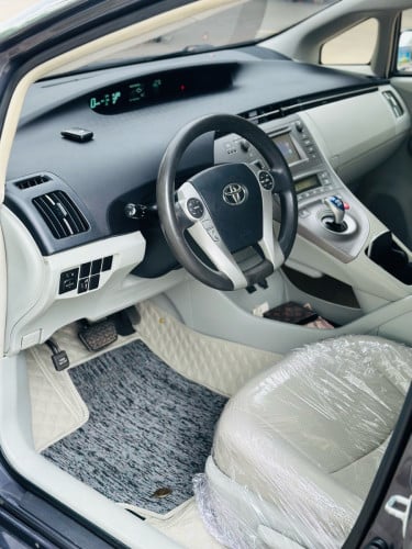 Toyota Pruis 2013 Option3