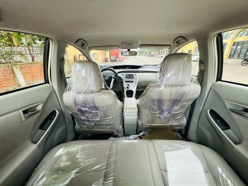 Toyota Pruis 2013 Option3