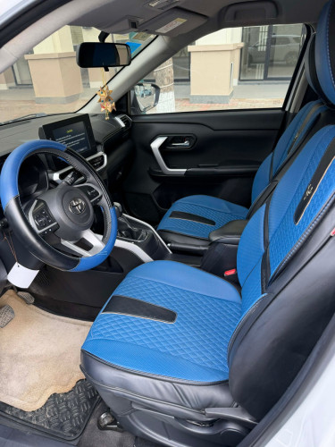 Toyota Raize year 2022 Full option
