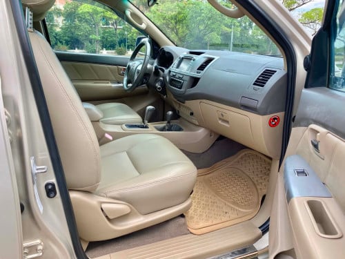 Toyota Vigo លក់នៅសៀមរាប