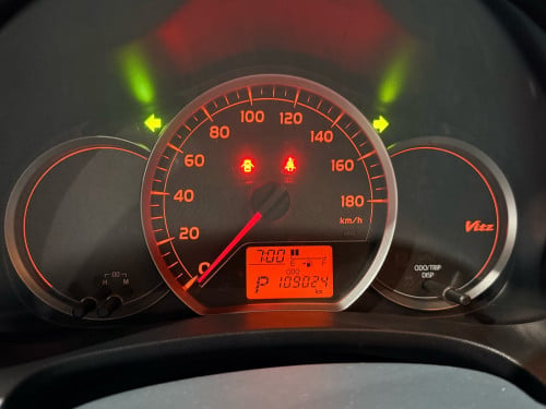 Toyota Vitz 2013
