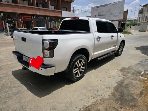 Tundra 07 ឡានស្អាត ម្ចាស់ដើម លក់