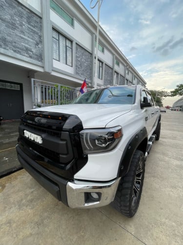 Tundra 2008 up 2021 Full option Auto Kapitas