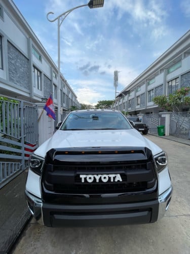 Tundra 2008 up 2021 Full option Auto Kapitas