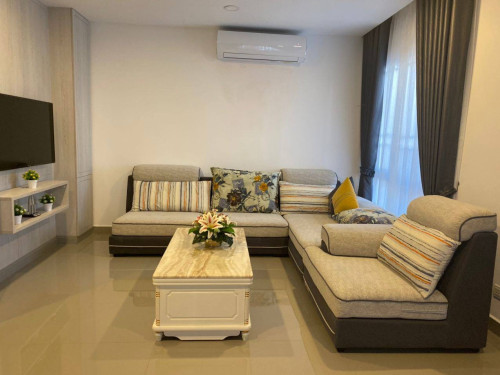 Twin villa for rent at Chipmong Landmark 271