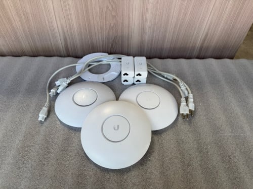 UniFi UAP-AC-PRO