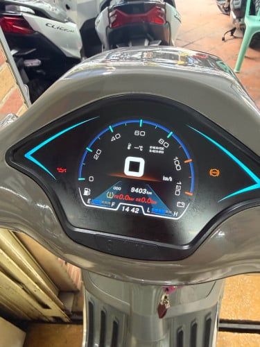 Vespa sprint 125CC 2019