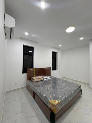 Villa For Rent in Borey The wood ( khan Char Ampov )