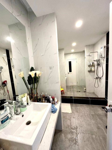 Villa For Rent in Borey The wood ( khan Char Ampov )