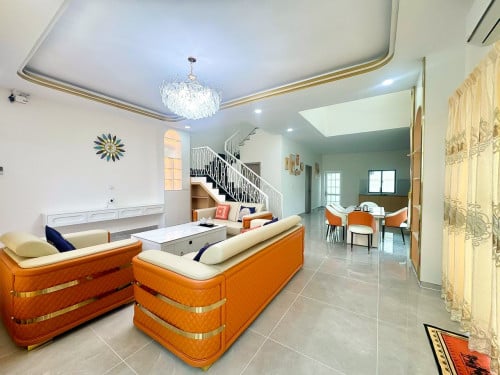 VILLA FOR RENT IN SIHANOUK VILLE / 西哈努克别墅出租