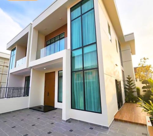 VILLA FOR RENT IN SIHANOUK VILLE / 西哈努克别墅出租