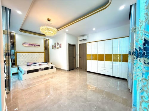 VILLA FOR RENT IN SIHANOUK VILLE / 西哈努克别墅出租