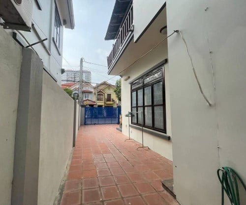 Villa for rent / Rental 租金：2,000$ (Can negotiation)