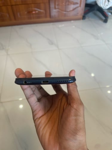 VIVO 1807 - 128GB