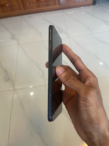 VIVO 1807 - 128GB