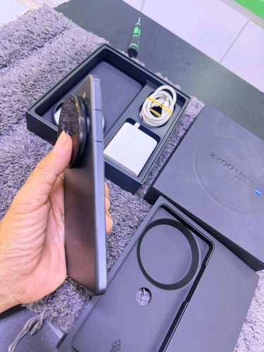 Vivo X200 ultra 16G 512G 99. 99 699$