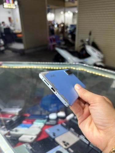 Vivo X50 Blue Global , Ram8GB HD128GB Phone Condition 90% , ម៉ាស៊ីនហ្ស៊ីន