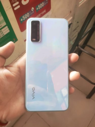 Vivo y12s/រ៉េម3G/មេម៉ូរី32G/មានពីរពណ៌នៅស្អាតៗទាំងអស់ចង់បានឆាតមក🥰🥰