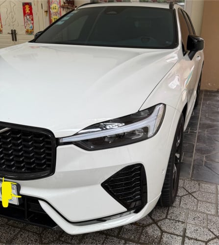Volvo XC60 2022