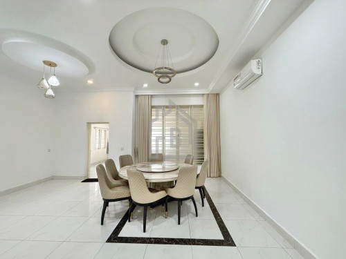 Western Twin-Villa 4 Bedrooms for RENT near Chip Mong Sen Sok Mall