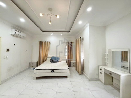 Western Twin-Villa 4 Bedrooms for RENT near Chip Mong Sen Sok Mall