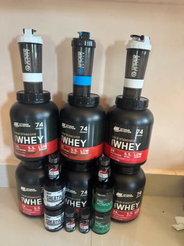 Whey protein 2.6 kg  XXL CREATINE PRE-WORKOUT
