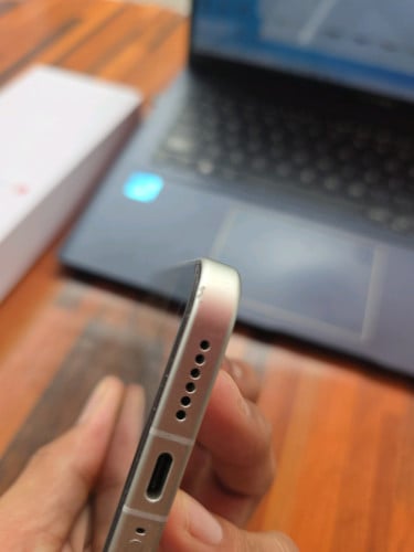 Xiaomi 17 pro max 16g 512g ស្ទើរតួរតិច តម្លៃ670$