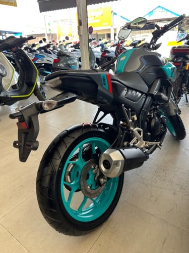 Yamaha MT ថ្មី កេស 2025