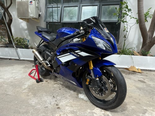 Yamaha R6 ឆ្នាំផលិត2012