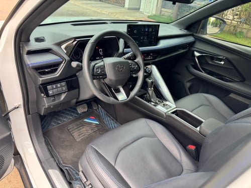 Yaris. cross . 024 - full . ទឹក ថ្នាំ សុីនមួយជុំ