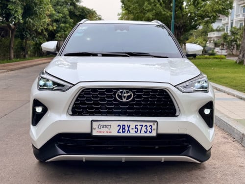 Yaris. cross . 024 - full . ទឹក ថ្នាំ សុីនមួយជុំ