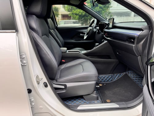Yaris. cross . 024 - full . ទឹក ថ្នាំ សុីនមួយជុំ