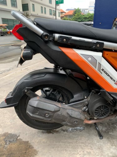 Zoomer លក់ប្រញាប់