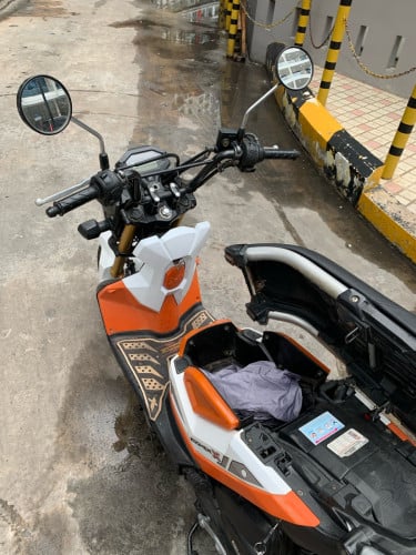 Zoomer លក់ប្រញាប់