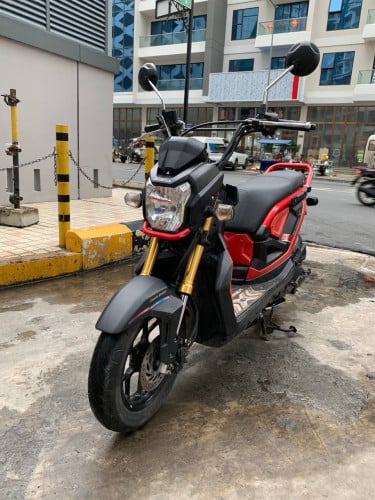 Zoomer លក់ប្រញាប់