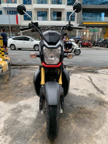 Zoomer លក់ប្រញាប់
