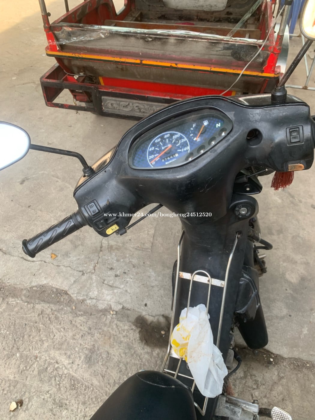 ម៉ូតូលក់