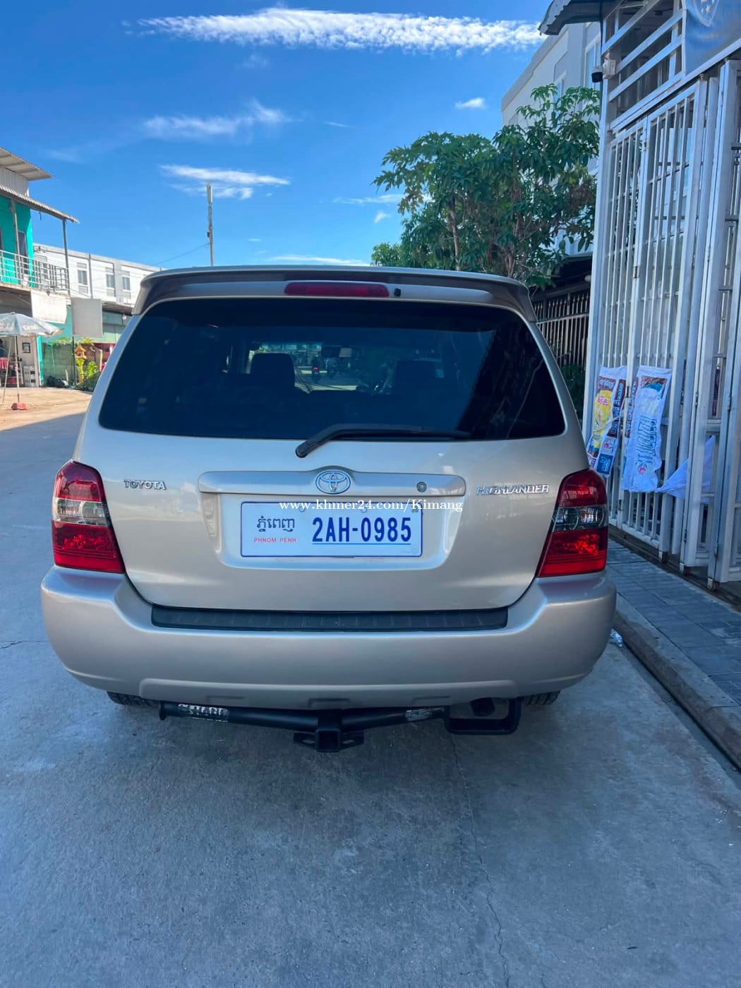 លក់05ប៉ុង1 កៅអី3ជួរ 4ម៉ាសុីនឡានមូលស្អាត