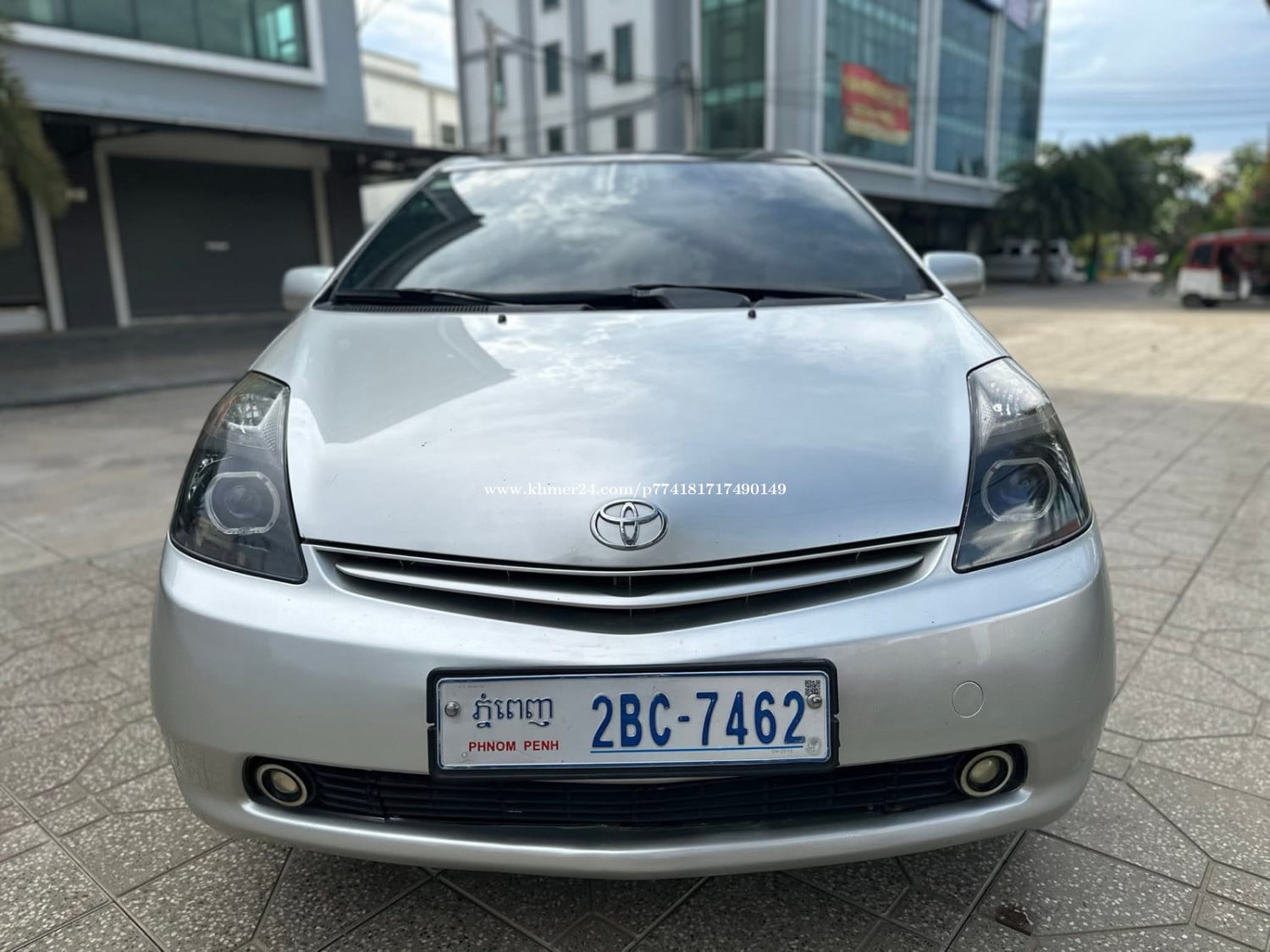 ឡានលក់ឆ្នាំ2005 Full ឡានស្អាតលក់8800$