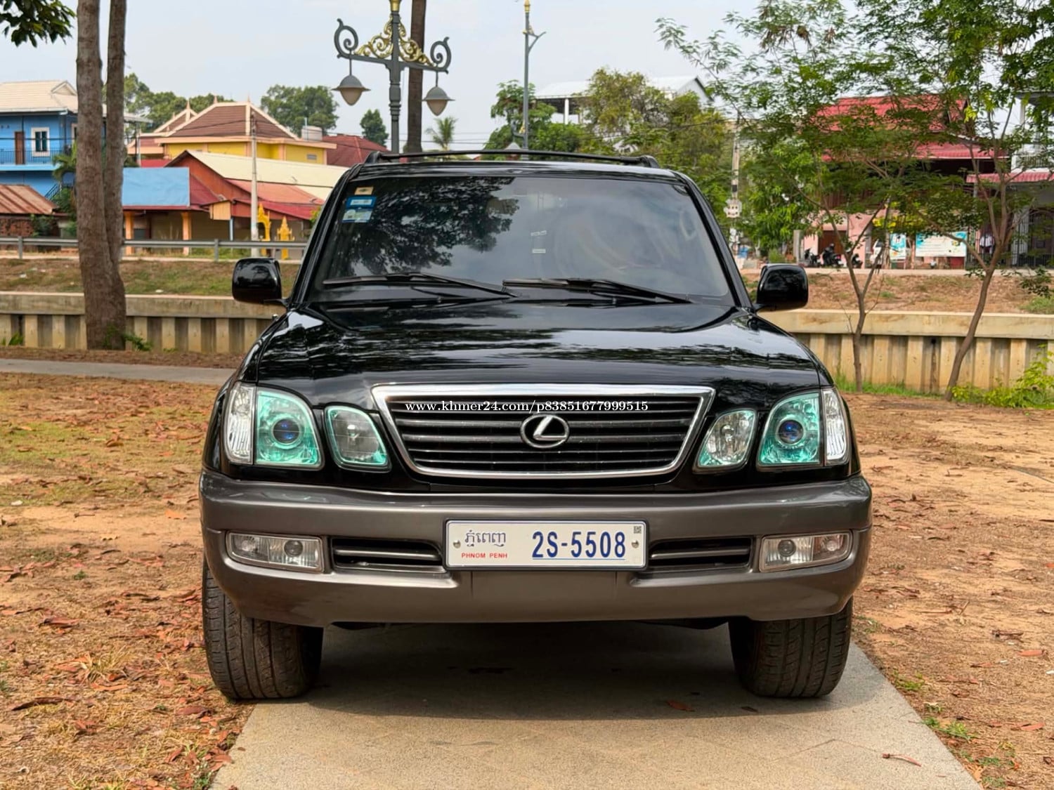 ឡានលក់សេរីLexusLX470ឆ្នាំផលិត2002Fullសាំងនឹងហ្គាស់ស្រេចឡានសុំណុំតំលៃ12900$ចរចារខ្លះធានាខ្ចីរៀបចំស្រេ