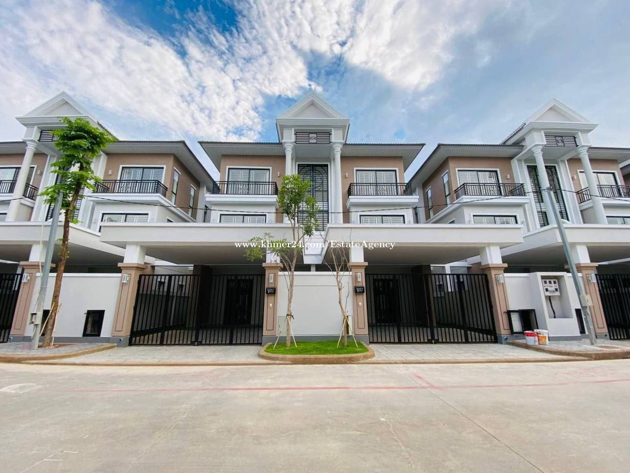 双拼别墅出租/Twin Villa For Rent/ 永旺3附近