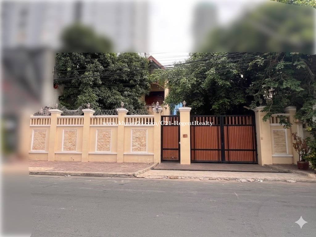 ๐ก 8 Bedroom Villa for Rent in BKK1, Phnom Penh | Large Land Size