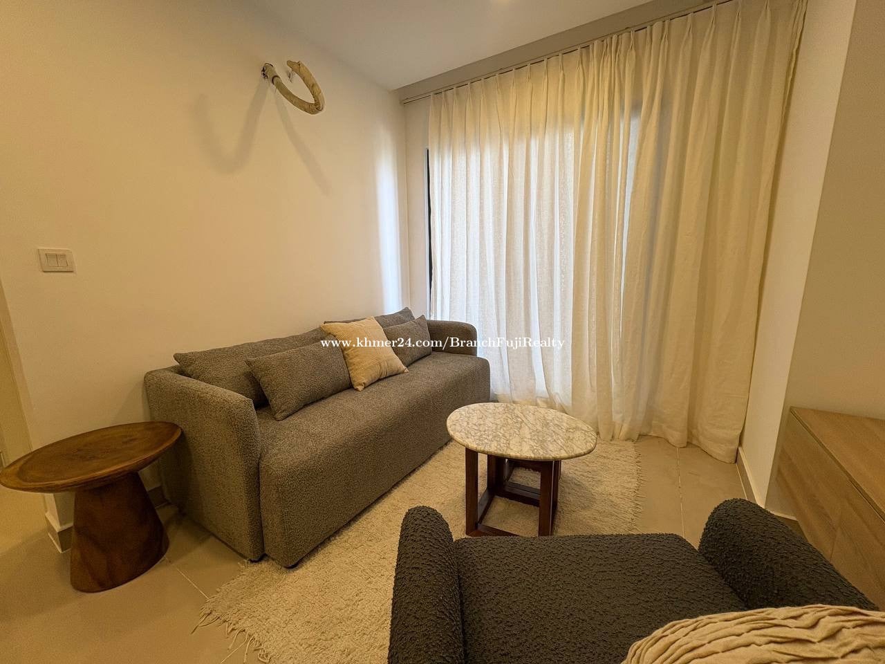 2Bedroom for rent at Parkland