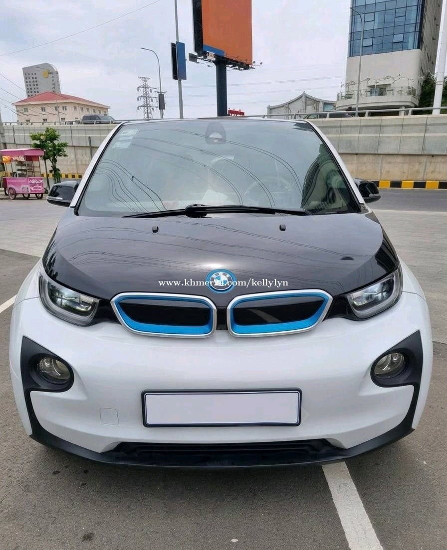 BMW i3 ឆ្នាំ 2014 ឡានស្អាតខ្លាំង សាំង+អគ្គិសនីសន្សំសំចៃ