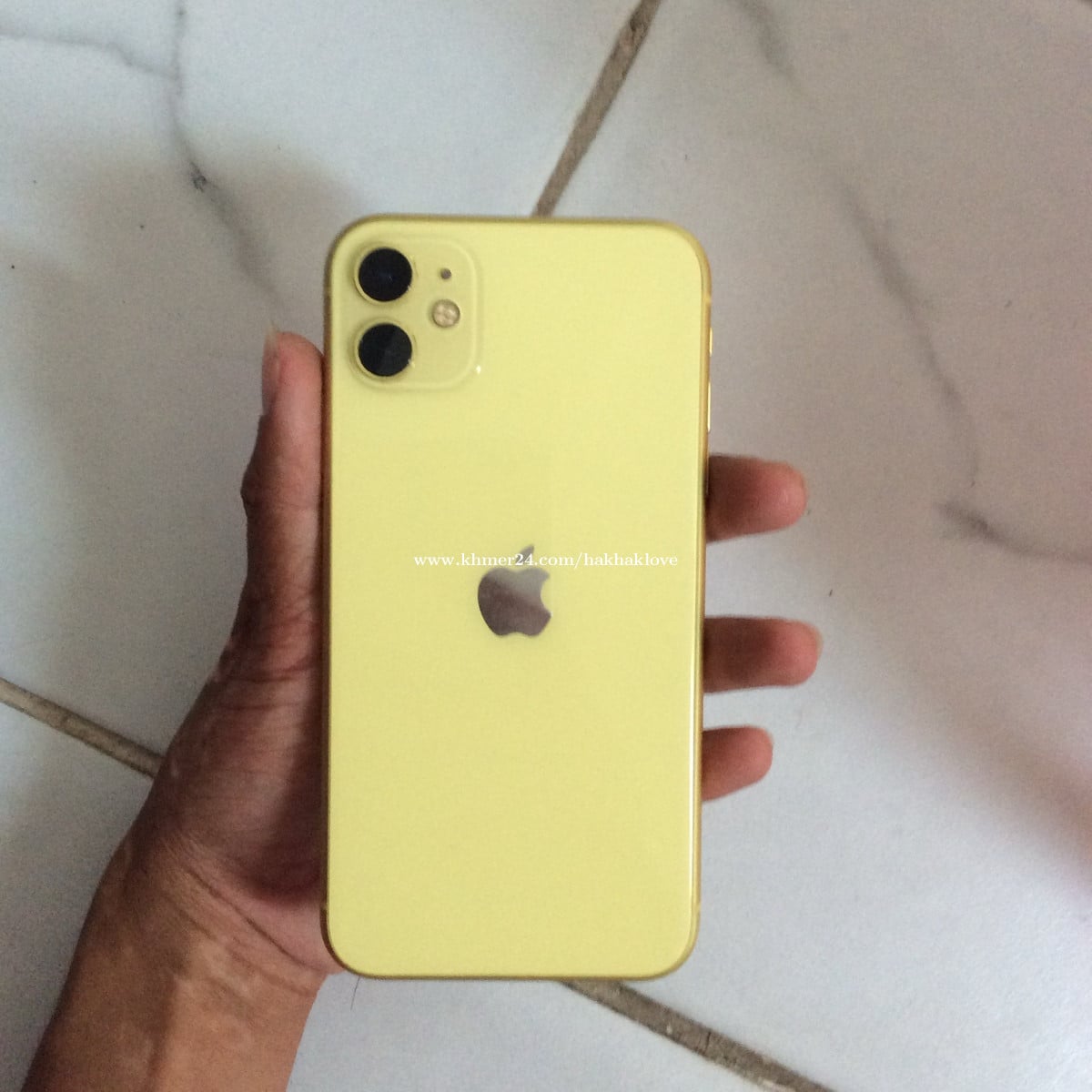 iPhone 11